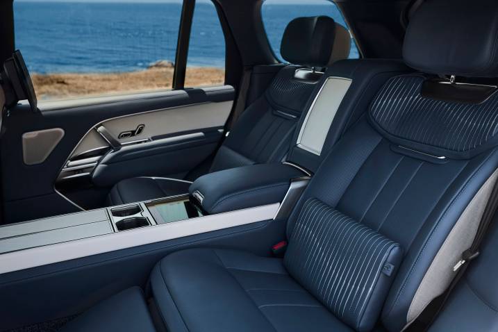 2025 Range Rover Asilomar Edition