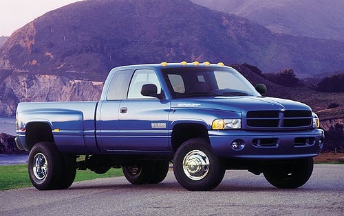 2000 Dodge Ram 3500 4 Dr ST 4WD Extended Cab LB