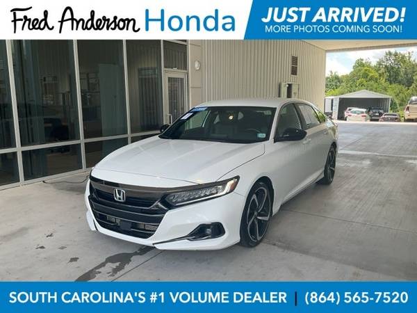 Honda Accord with VIN: 1HGCV1F36NA089100