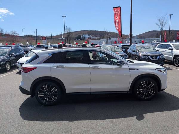 INFINITI QX50 with VIN: 3PCAJ5BB4MF111414