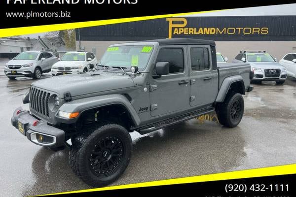 2021 Jeep Gladiator Sport  Crew Cab