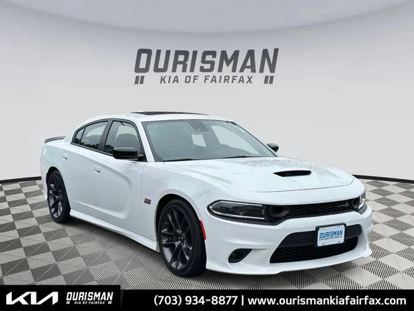 Dodge Charger with VIN: 2C3CDXGJ1PH579759
