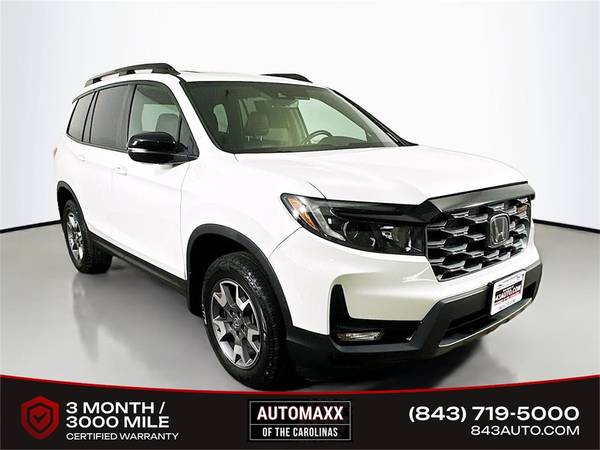 Honda Passport with VIN: 5FNYF8H6XNB013503