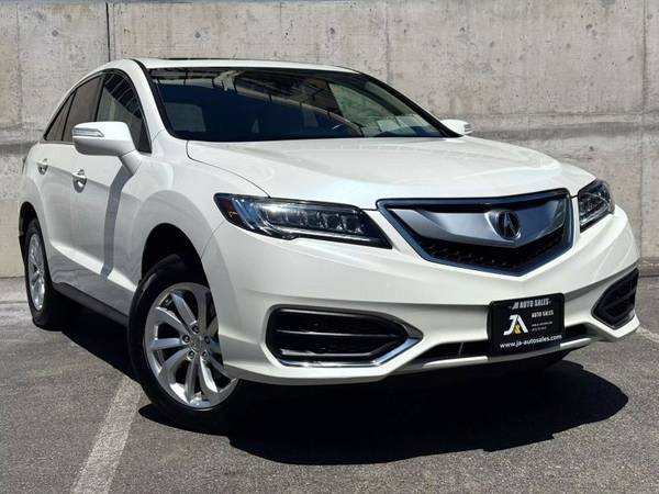 Acura RDX with VIN: 5J8TB4H53JL011655