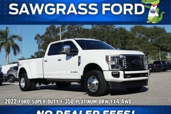 2022 Ford F-350 Super Duty Platinum Crew Cab