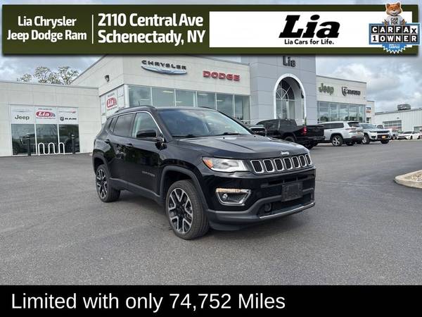 Jeep Compass with VIN: 3C4NJDCB7JT437392