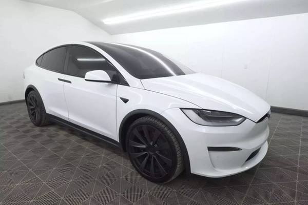 2022 Tesla Model X Plaid