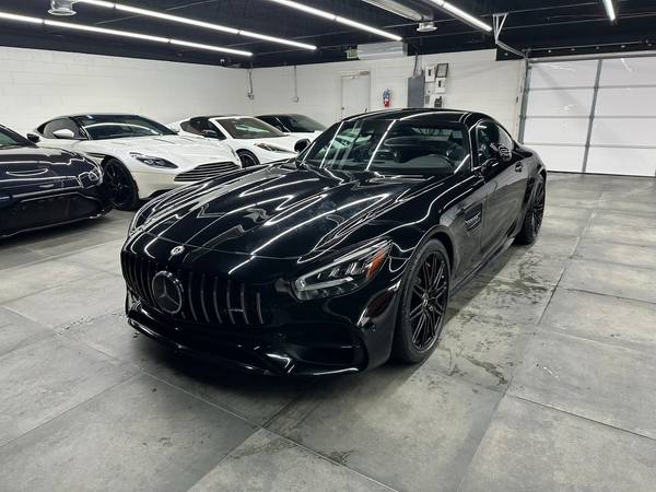 Mercedes-Benz AMG GT with VIN: WDDYJ8AA5LA025082