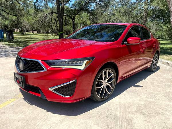 Acura ILX with VIN: 19UDE2F71KA005418