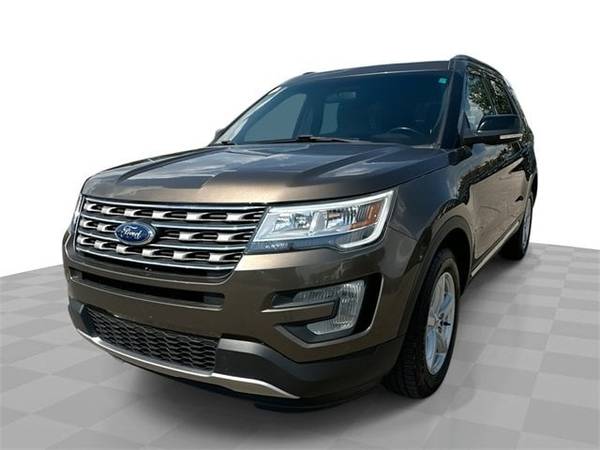 Ford Explorer with VIN: 1FM5K8D86GGC84875