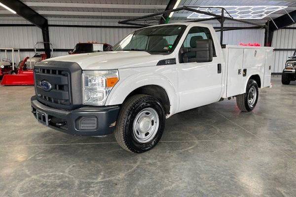 2016 Ford F-250 Super Duty XLT  Regular Cab