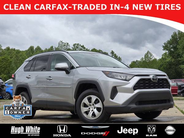 Toyota RAV4 with VIN: 2T3G1RFV1MW148551