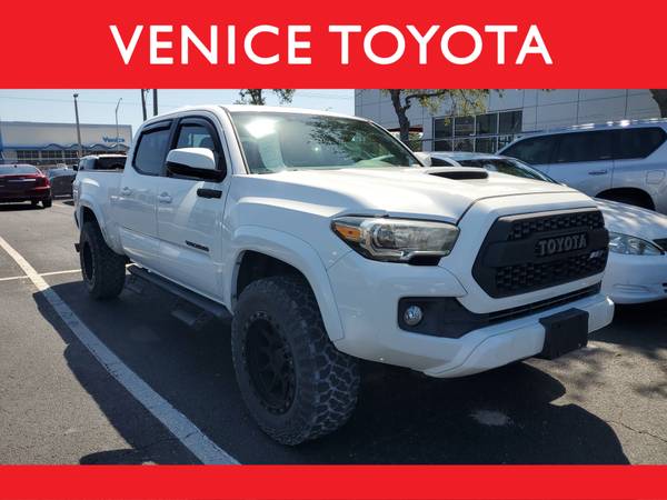 Toyota Tacoma with VIN: 3TMBZ5DN4HM006037