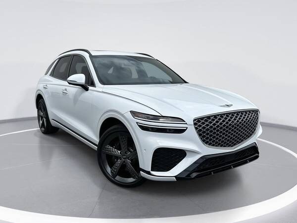 Genesis GV70 with VIN: 5NMMCDTC6RH003651