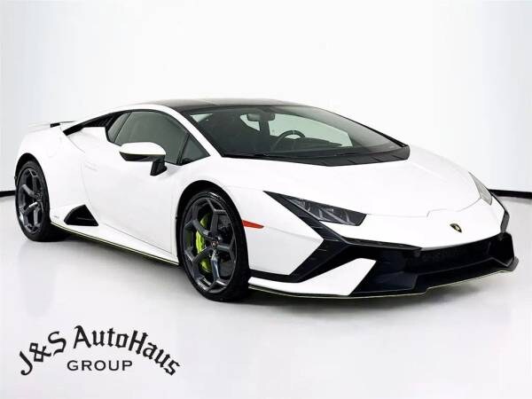 Lamborghini Huracan with VIN: ZHWUB6ZF9RLA28147