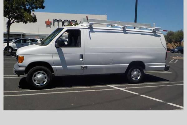 2007 Ford Econoline Cargo E-250