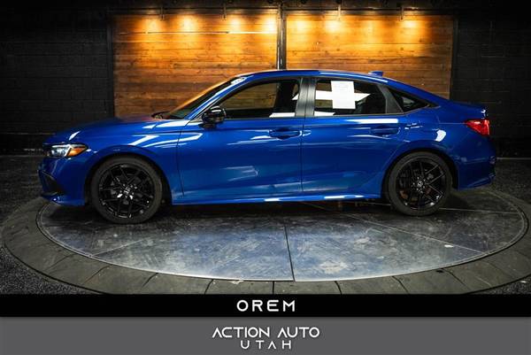 Honda Civic with VIN: 2HGFE2F50RH523717