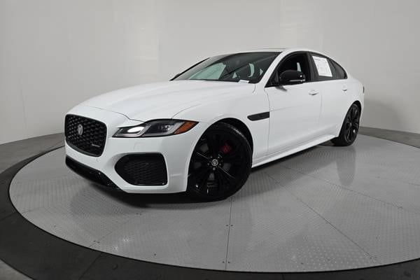 2024 Jaguar XF P250 R-Dynamic SE