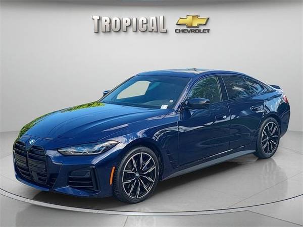 BMW 4 Series Gran Coupe with VIN: WBA13AW02NFM59430