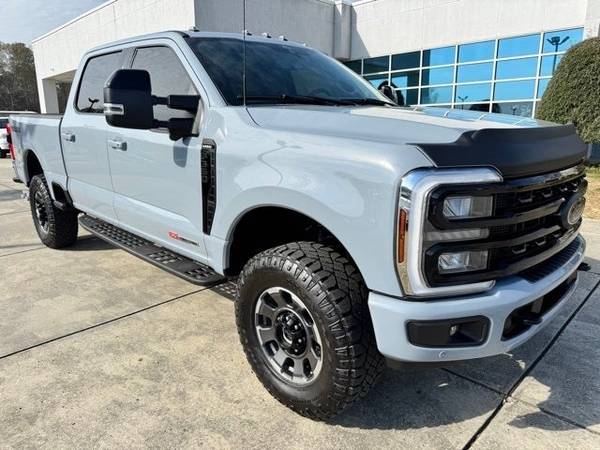 Ford F-350 Super Duty with VIN: 1FT8W3BM3REC64185