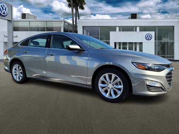 Chevrolet Malibu with VIN: 1G1ZD5ST6PF168158
