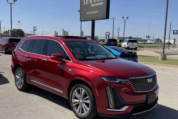 2023 Cadillac XT6 Premium Luxury