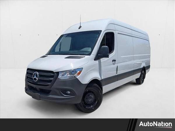 Mercedes-Benz Sprinter with VIN: W1Y4NCHY0RT164810