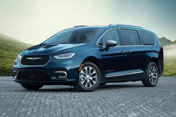 2021 Chrysler Pacifica Hybrid Touring L Plug-In Hybrid