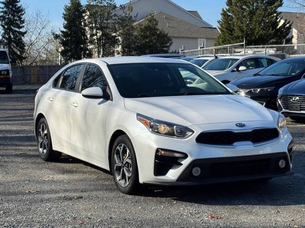 Kia Forte with VIN: 3KPF24AD7ME306073