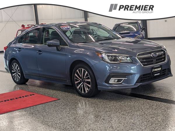 Subaru Legacy with VIN: 4S3BNAH65J3011326