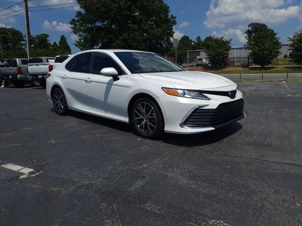 Toyota Camry with VIN: 4T1F11AK1PU811429