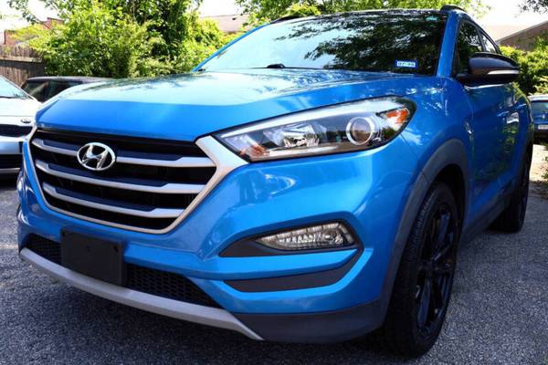 Hyundai Tucson with VIN: KM8J33A26HU472331