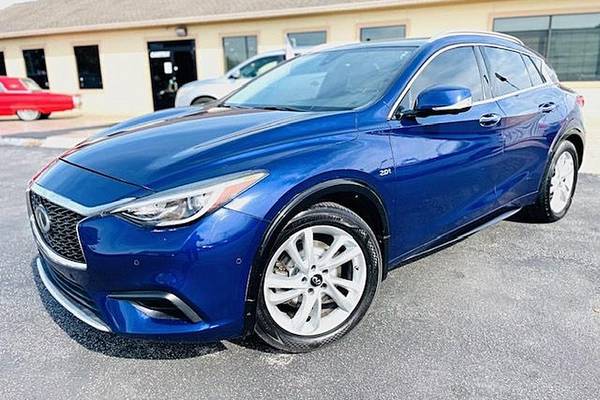 2019 INFINITI QX30 LUXE