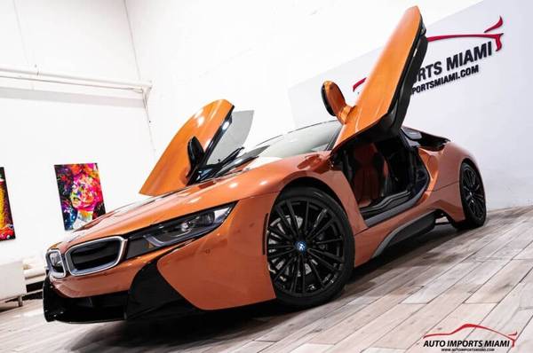 BMW i8 with VIN: WBY2Z6C52KVB83045