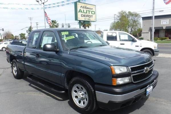 2007 Chevrolet Silverado 1500 Classic Work Truck  Extended Cab