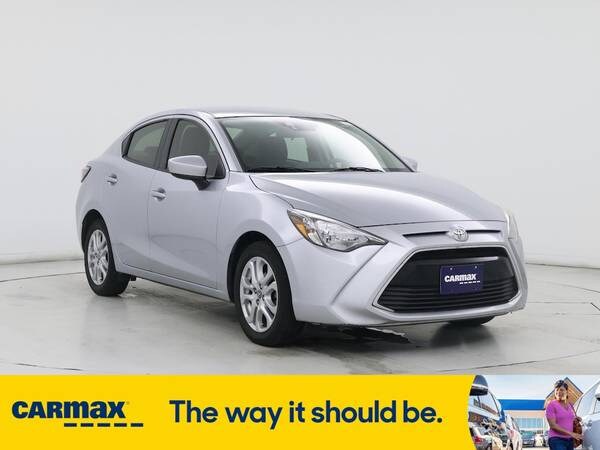 Toyota Yaris iA with VIN: 3MYDLBYV6HY167146