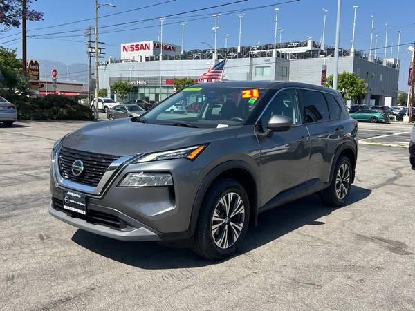 Nissan Rogue with VIN: 5N1AT3BA3MC838722