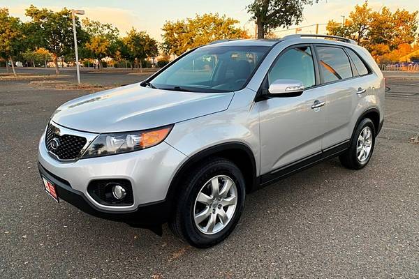 2012 Kia Sorento LX