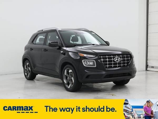 Hyundai Venue with VIN: KMHRC8A32PU213469