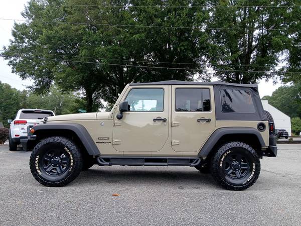 Jeep Wrangler with VIN: 1C4BJWDG8HL605166