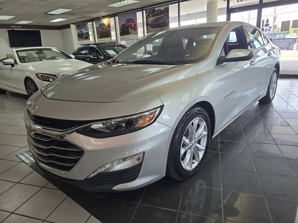 Chevrolet Malibu with VIN: 1G1ZD5ST4LF075536