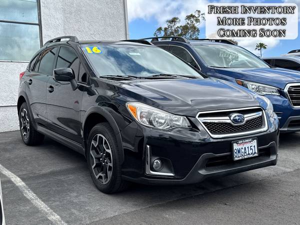 Subaru Crosstrek with VIN: JF2GPADC5G8229890