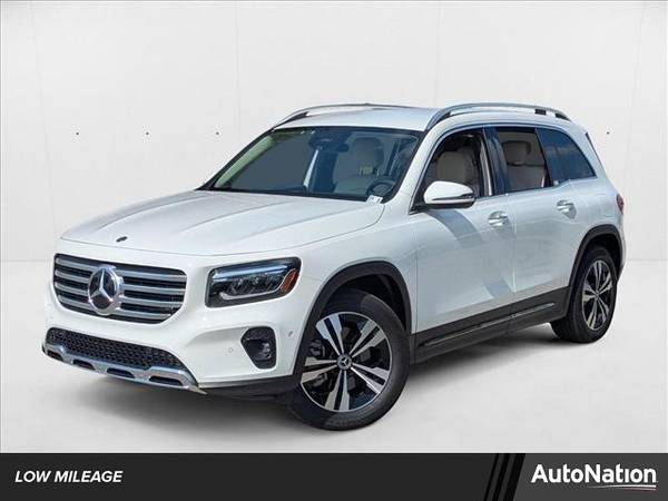 Mercedes-Benz GLB-Class with VIN: W1N4M4HB8SW405857