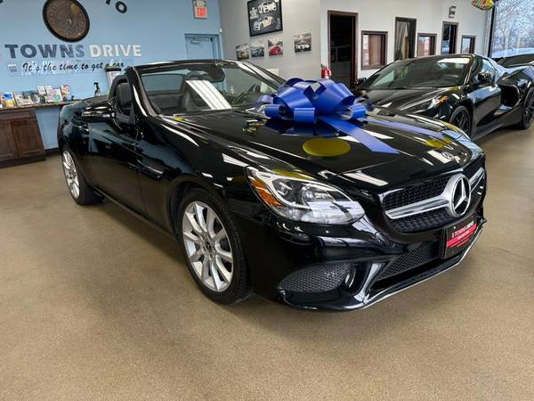 Mercedes-Benz SLC-Class with VIN: WDDPK3JA8HF140071