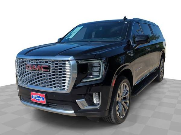 GMC Yukon XL with VIN: 1GKS2JKL0NR237403