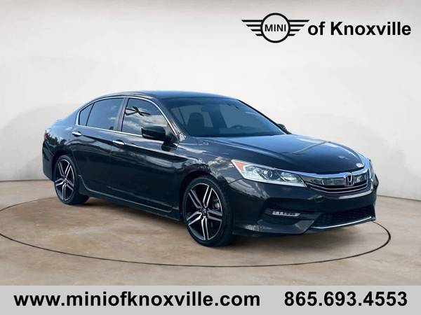 Honda Accord with VIN: 1HGCR2F5XHA161500