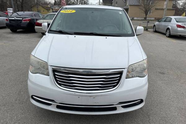 2014 Chrysler Town and Country Touring