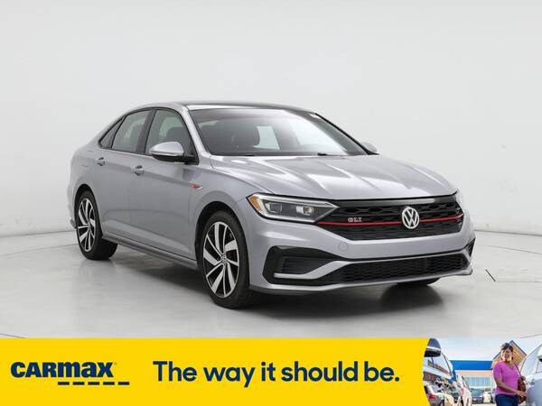 Volkswagen Jetta GLI with VIN: 3VW5T7BU8KM262531