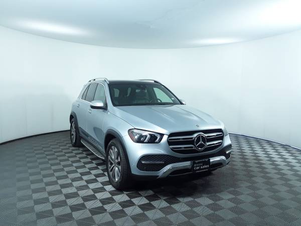 Mercedes-Benz GLE-Class with VIN: 4JGFB4JB9NA734838