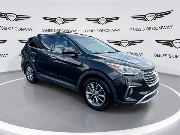 Hyundai Santa Fe with VIN: KM8SN4HF3HU242419